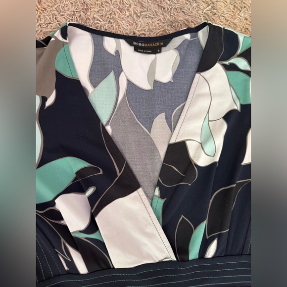 BCBGMAXAZRIA DRESS NAVY BLUE GREEN FLORAL DRESS- EMPIRE SKETCH CAREER WORK - Picture 3 of 7